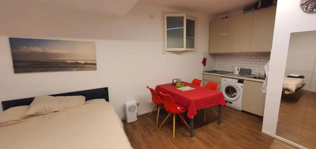 Free Breakfast - In The Heart Of Apartamento Roma
